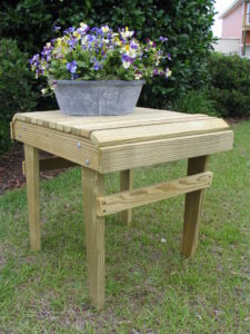 Adirondack Side Table (Unfinished Natural)